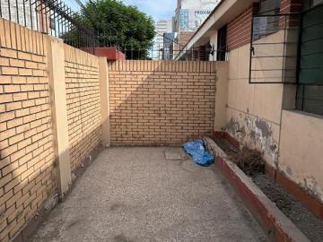 ¡Oportunidad Inversión! Venta Terreno muy bien ubicado en Barranco con 105 m2