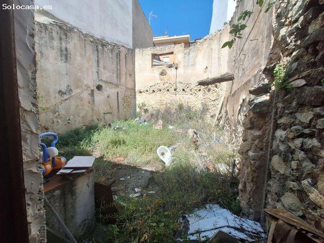Oportunidad inversores: Casa, negocio o proyecto en el centro de Castalla