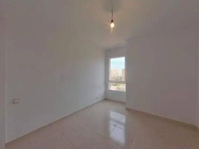 OPORTUNIDAD INVERSORES PISO TODO EXTERIOR CON BALCÓN