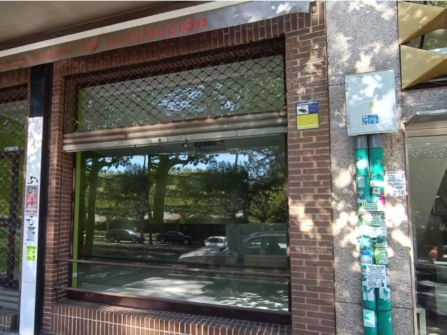 OPORTUNIDAD: LOCAL AVENIDA FACULTAD VETERINARIA 49