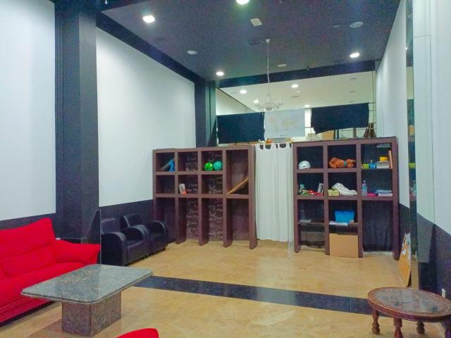 Oportunidad local comercial en centro comercial Las Américas Torrent
