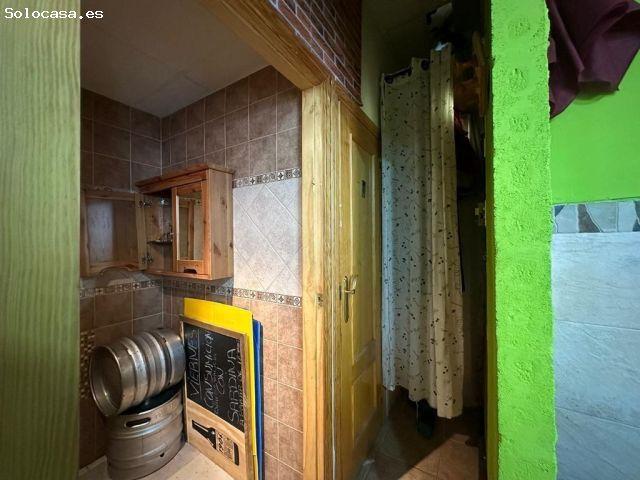 OPORTUNIDAD LOCAL CON SALIDA DE HUMOS Y TERRAZA