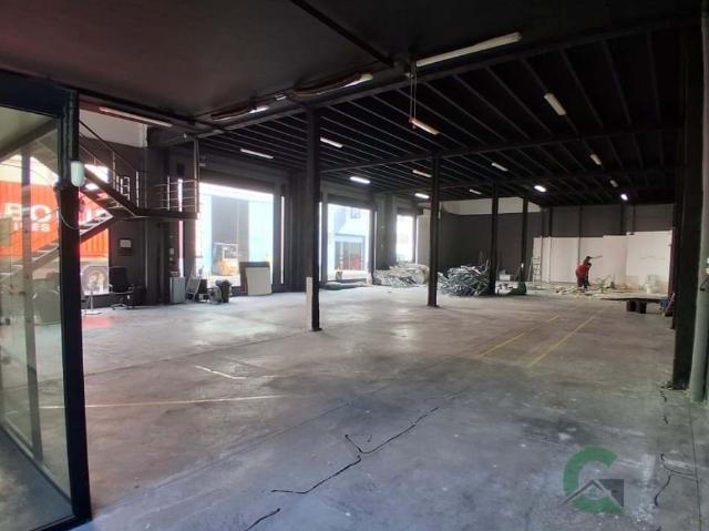 Oportunidad: nave industrial de 819 m² en Las Chafiras