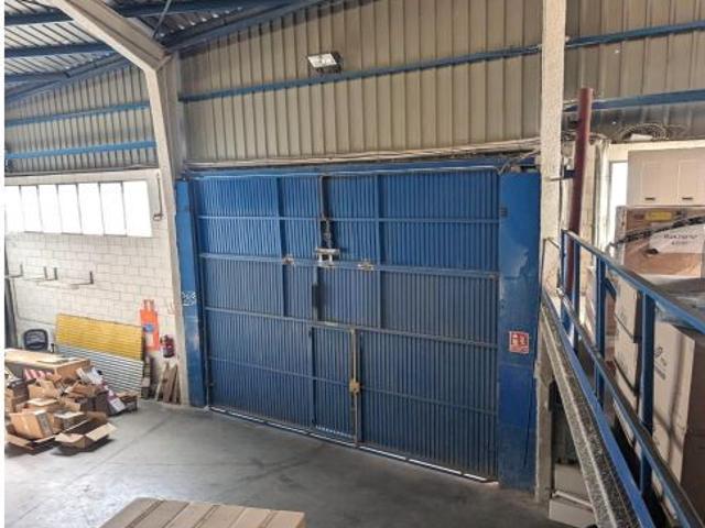 Oportunidad nave junto al MAKRO