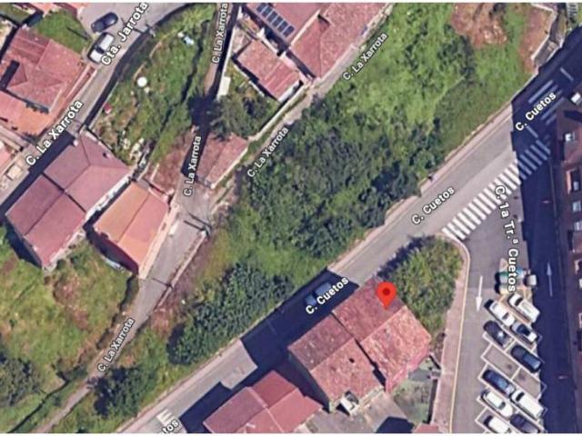 ¡Oportunidad para inversores y constructores en el centro de Sama de Langreo!