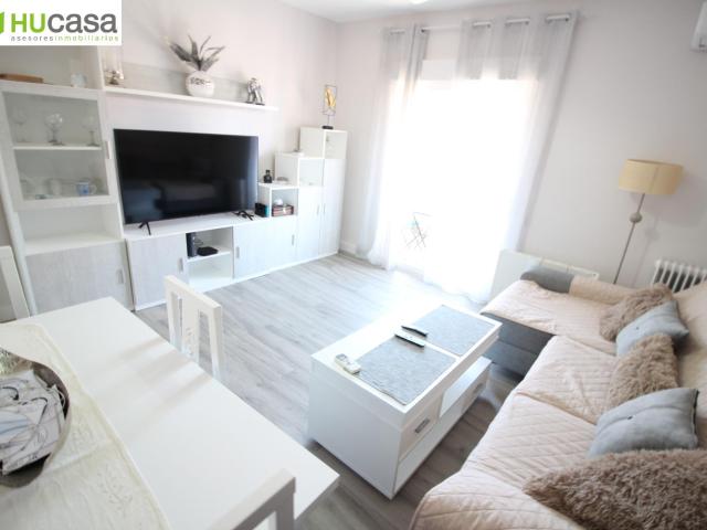¡OPORTUNIDAD POLÍGONO, VIVIENDA REFORMADA CON PARKING, 2 DORM 2 BAÑOS, 790€!