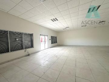OPORTUNIDAD! RENTA DE LOCAL COMERCIAL EN ZONA DE ALTO FLUJO, Tanch