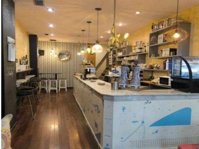 OPORTUNIDAD ! SE VENDE BAR EN PRAZA DAS MERCEDES!