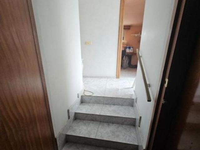 OPORTUNIDAD! SE VENDE CASA DE PIEDRA EN CASTROVERDE