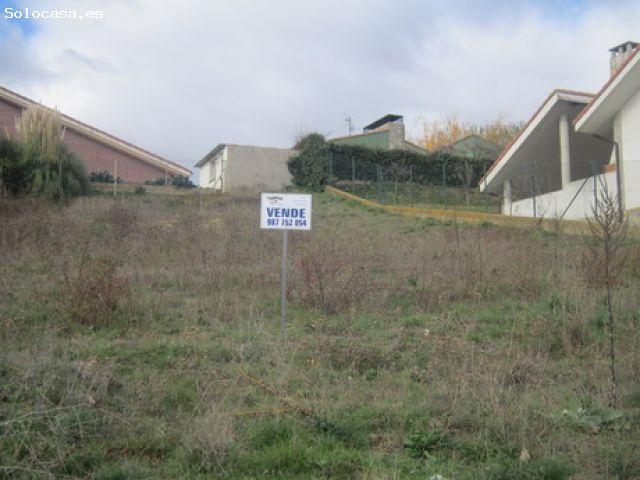 OPORTUNIDAD. SE VENDE PARCELA INDIVIDUAL EN URB. VALJUNCO, 910 M2
