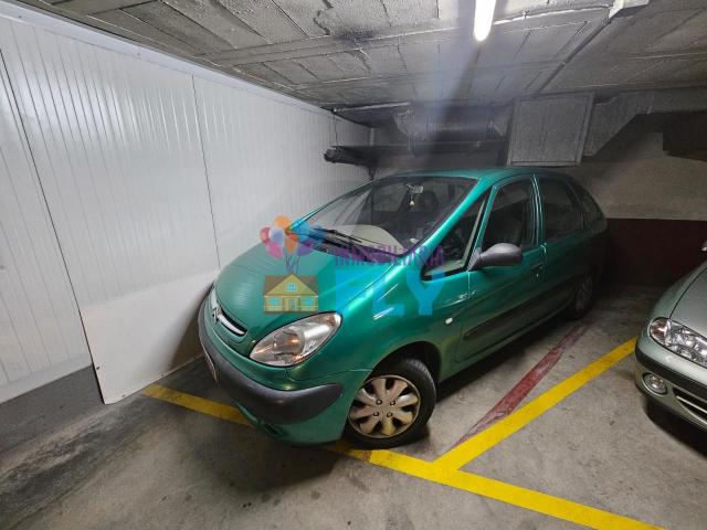 OPORTUNIDAD! SE VENDE PLAZA DE GARAJE EN EMILIA PARDO BAZAN