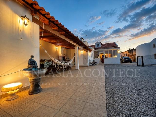 Oportunidade | Antes 395.000€, agora 350.000€ Charme Alentejano Casa com Piscina e Vistas Panorâmicas no Coração do Crato