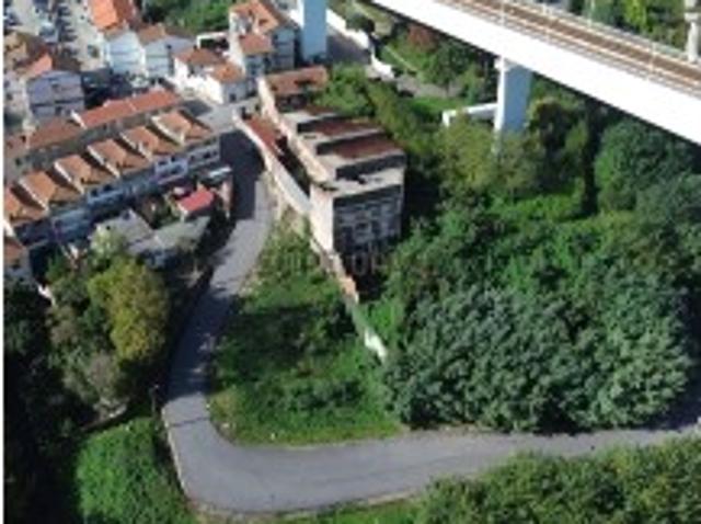 Oportunidade de desenvolvimento imobiliário com vista sobre o Rio Douro Quebrantões, Vila Nova de Gaia