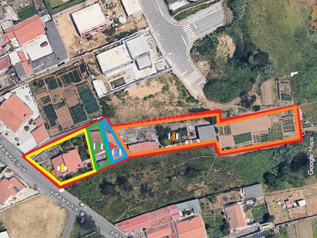 Oportunidade De Investimento Em Canidelo V.Nova De Gaia 4Art. 923m² Canidelo