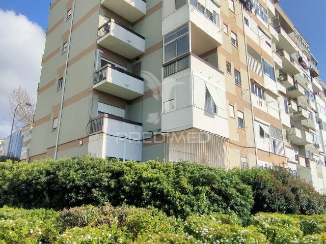 Oportunidade de investimento em Linda a Velha, concelho de Oeiras