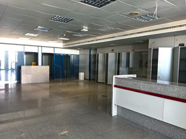 Oportunidade de Investimento: Imóvel Comercial com Localização de Excelência