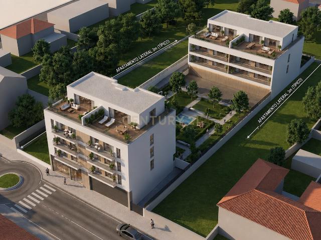 Oportunidade de Investimento: Terreno para Construção em Localização Premium