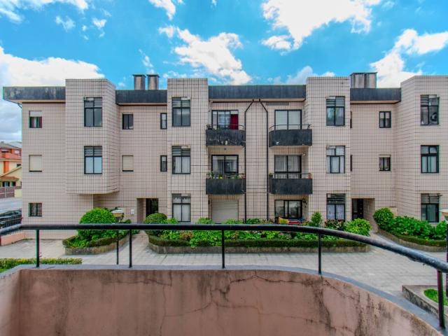 Oportunidade de Negócio Apartamento T2, em Baguim do Monte