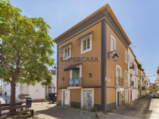 Oportunidade Prédio na Baixa de Setúbal