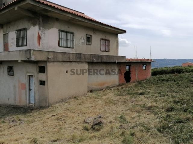 Oportunidade Terreno com excelente exposição solar em Casal do Malha Pão Loures