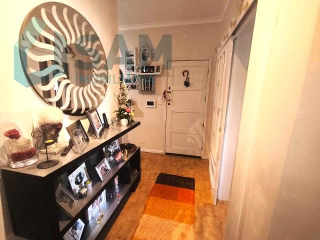 Oportunidade Única! Apartamento T2 + T1 com 3 WC em Vila Nova de Gaia