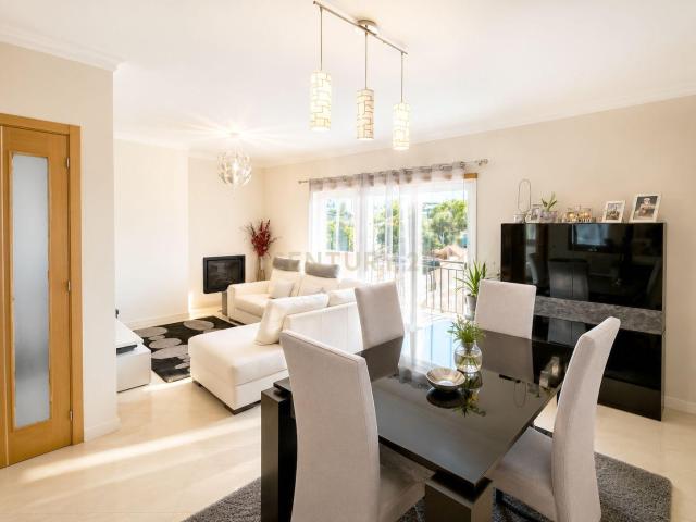 Oportunidade Única Apartamento T3 com Características Exclusívas que Raramente Chegam ao Mercado!