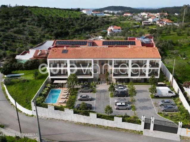Oportunidade Única de Investimento | Elevado Potencial Construtivo | 26084061800