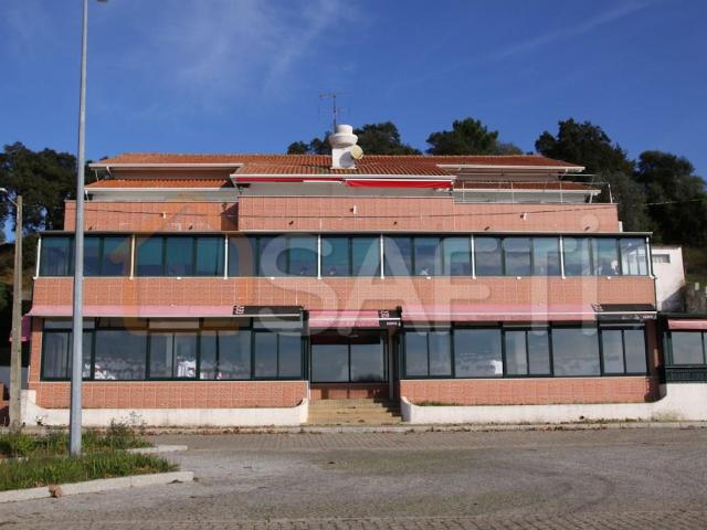 Oportunidade Única de Investimento 430m² Travassô