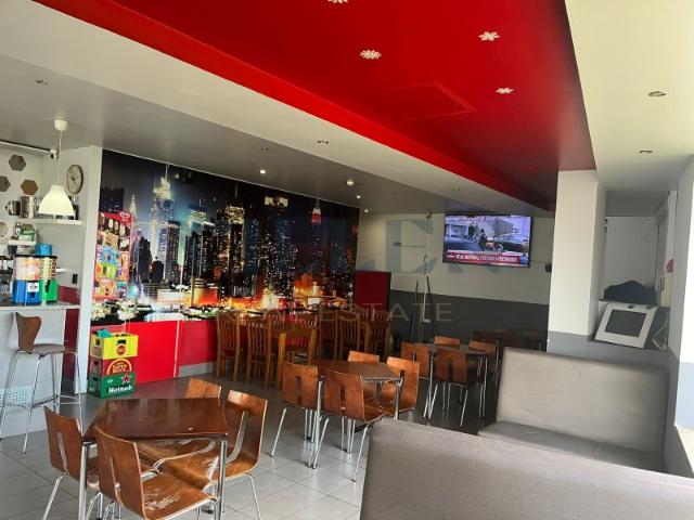 Oportunidade única em Lousado Café/Bar em pleno funcionamento!