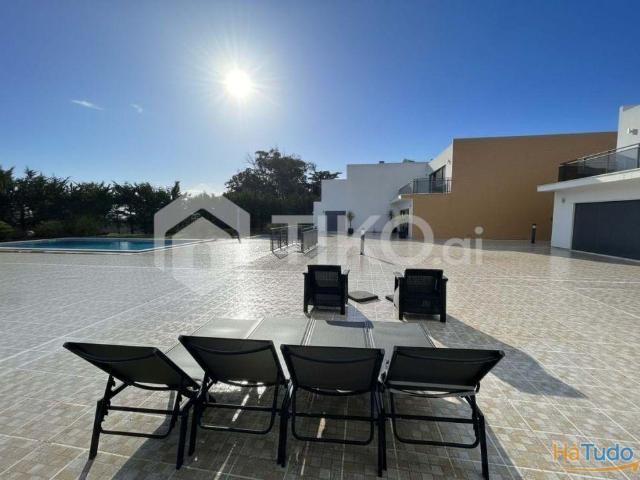 Oportunidade Única em Magoito Sintra: Villa T4 com Redução Extraordinária de Preço! | 26064055750