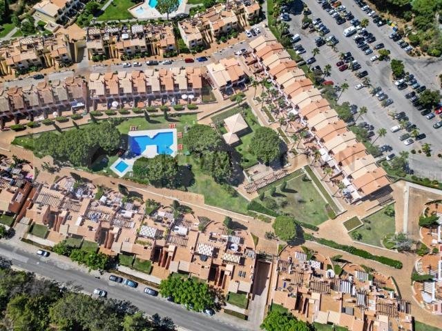 Oportunidade única Elegante Apartamento T2+1 com Terraço Excecional, Piscina e Garagem