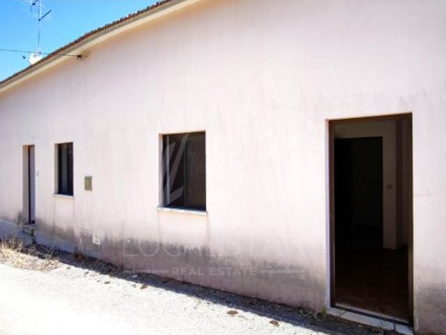 Oportunidade Única! Moradia T3 com Sótão e Garagem no Casal dos Carvalhos Alvorninha