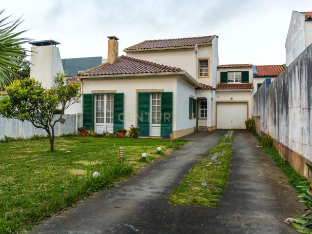 Oportunidade única, Moradia T2+1 em São Vicente de Ferreira!