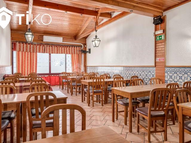 Oportunidade Única: Prédio Comercial com 423m² no Coração de Vila Franca de Xira