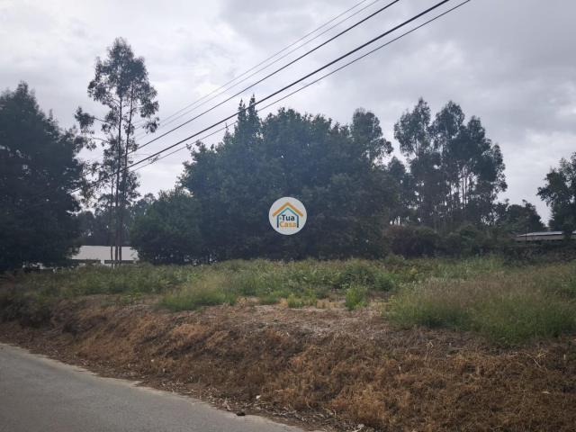 Oportunidade Única – Terreno com 2.102 m² em Vila Nova de Gaia