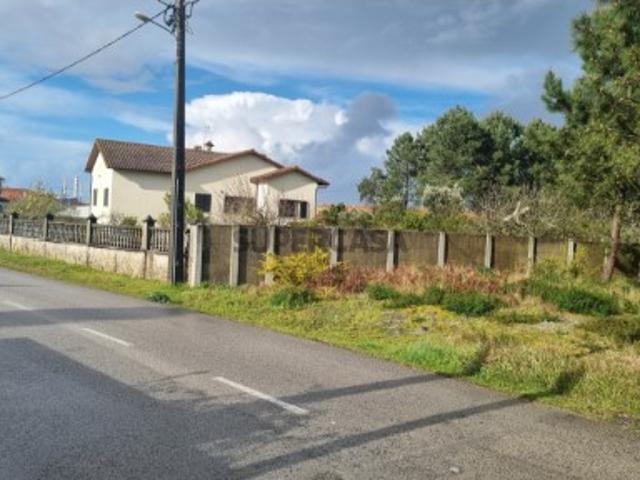 Oportunidade única Terreno para armazéns em Picassinos, Marinha Grande