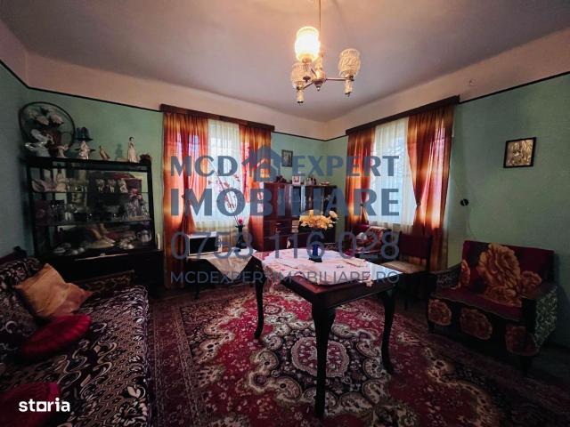 Oportunitate Excepțională în Piatra Neamț! Casă cu 4 Camere și Teren S