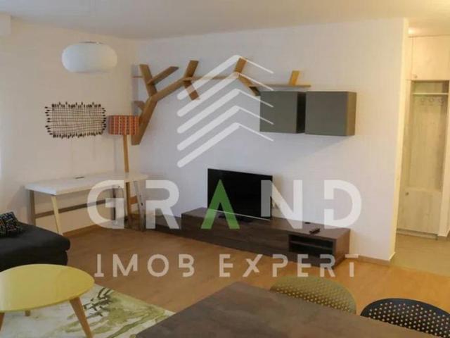 Oportunitate in Zorilor | Apartament 3 Camere | 2 Dormitoare | Balcon | Parcare