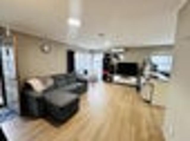 Opaheke, 2 bedrooms, $600 pw