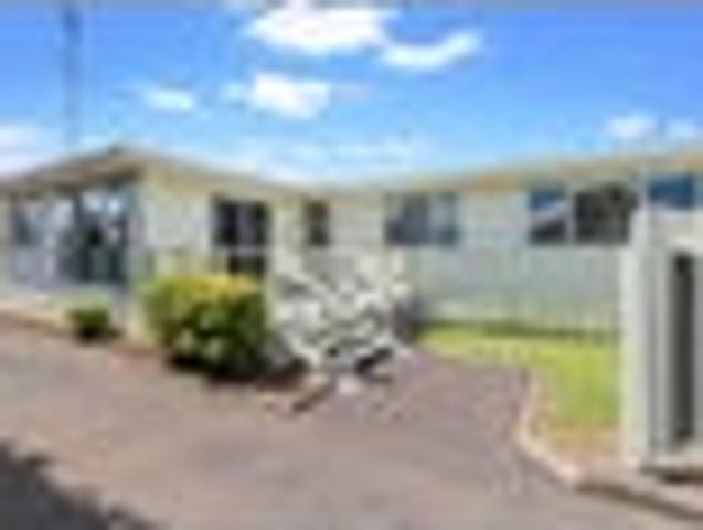 Opaheke, 3 bedrooms, $650 pw