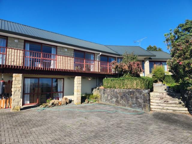 opaheke, 5 bedrooms
