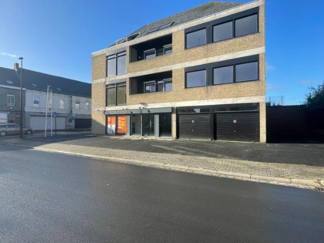 OPBRENGSTEIGENDOM op centrale ligging te Lichtervelde!