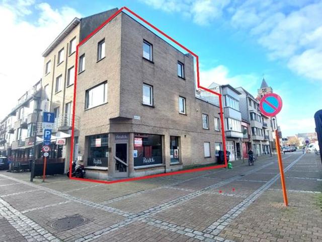 Opbrengstgebouw in het centrum van Bredene Duinen