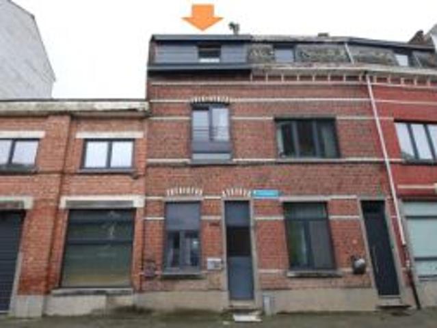 OPBRENGSTPAND MET 2 APPARTEMENTEN EN CONFORMITEITSATTESTEN