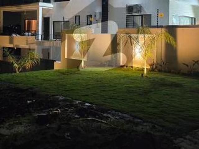 Open Basement corner House For sale in Phase 8 Bahria Town Phase 8 Block A