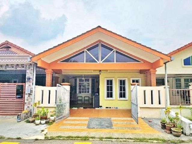 OPEN FACING Taman Pulai Indah Renovated Unit Size Besar 24 X 65