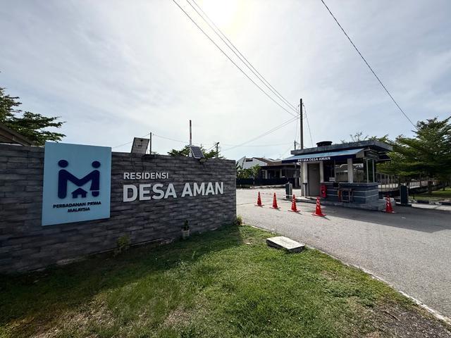 OPEN FACING Teres setingkat Prima Desa Aman Taman Desa Amanm