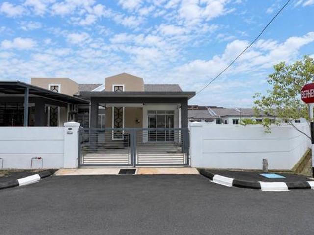 OPEN FACING Corner Lot Bandar Seri Astana NON BUMI LOT