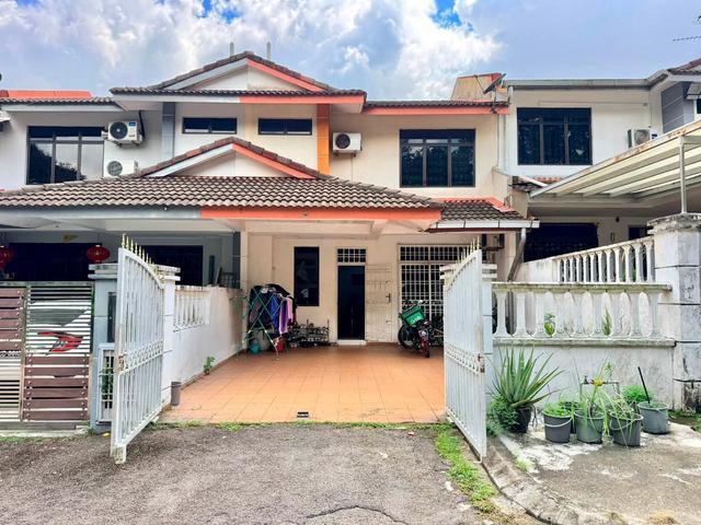 Open Facing Double Storey Taman Desa Tebrau Johor Bahru For Sale