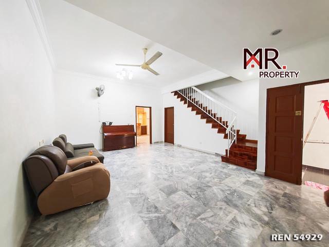 OPEN FACING Double Storey Terrace Bandar Laguna Merbok FOR SALE